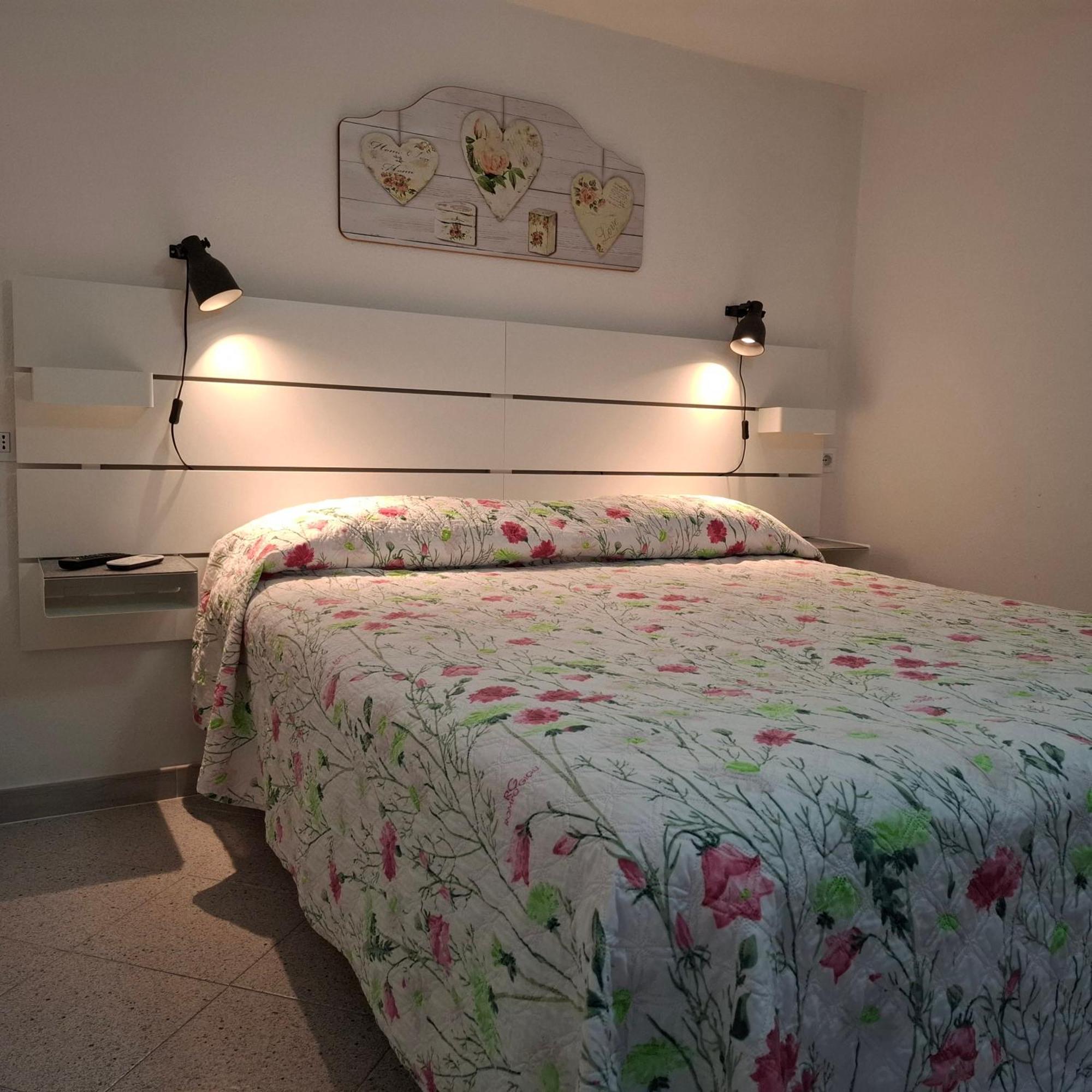 Phiniscollis B&B ลากาเลตตา ภายนอก รูปภาพ